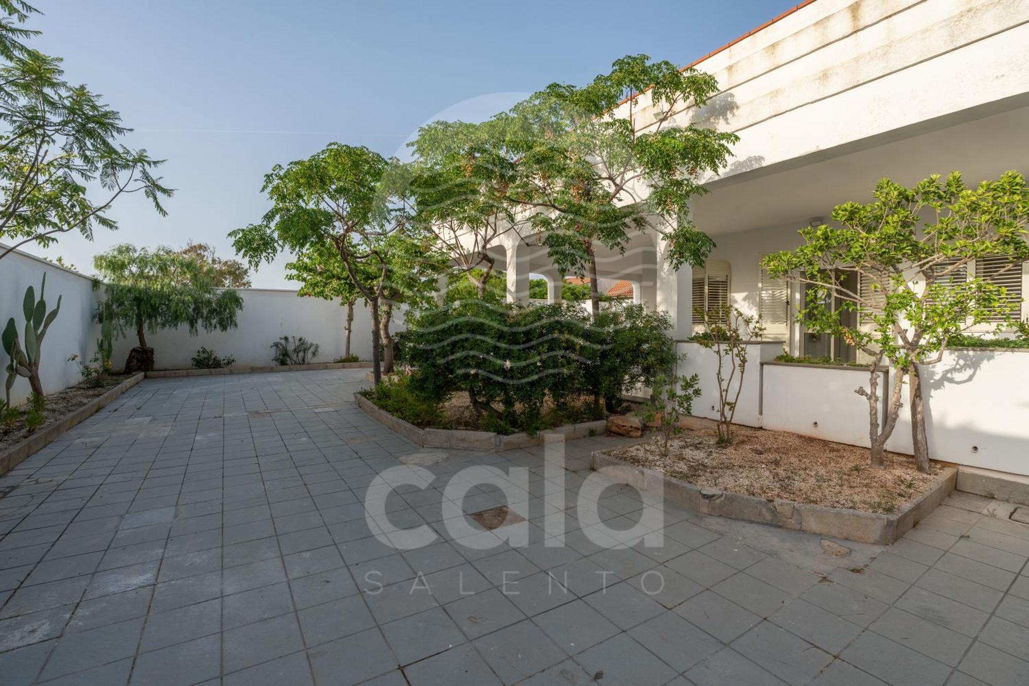 Villa Waterfront By Cala Salento Porto Cesareo Eksteriør billede