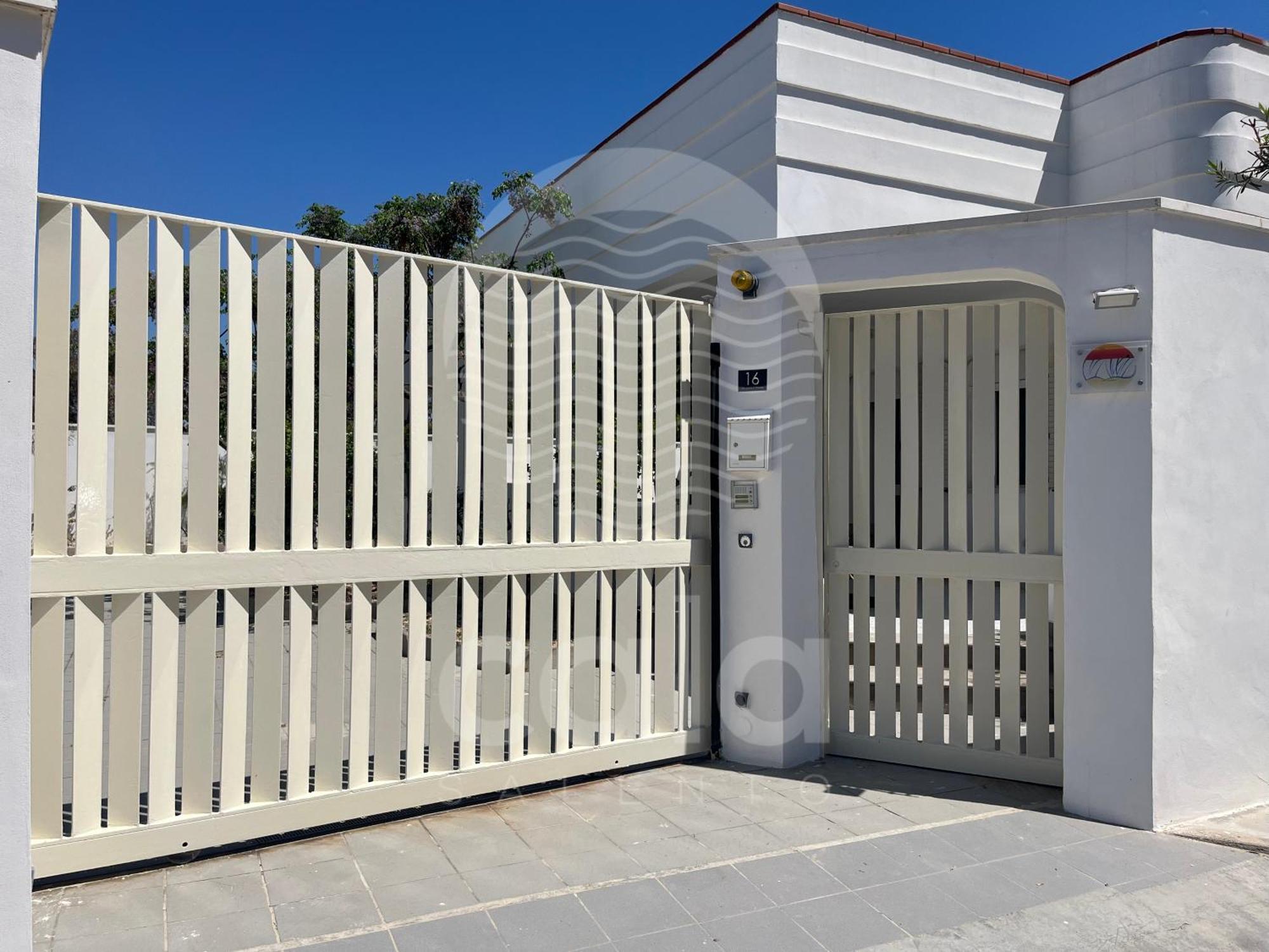 Villa Waterfront By Cala Salento Porto Cesareo Eksteriør billede